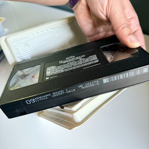 Homeward Bound:‎ The Incredible Journey (VHS, 1993) NEW, Sealed Clamshell T34 - Picture 4 of 4